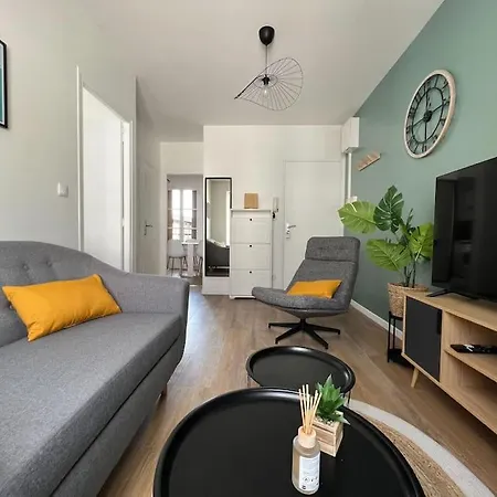 Appartement Le Monterelais : Hypercentre à Montereau-faut-Yonne Extérieur photo